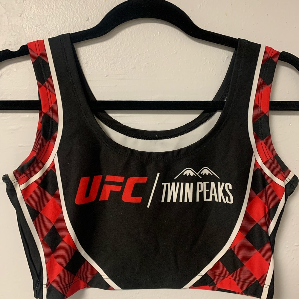 Twin Peaks UFC top